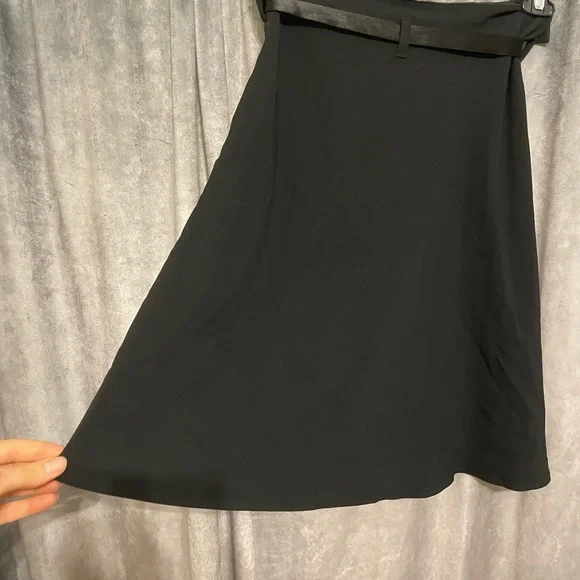 Burberry London Black A-Line Skirt US size 8, most flattering flowy skirt ever! - Picture 6 of 12